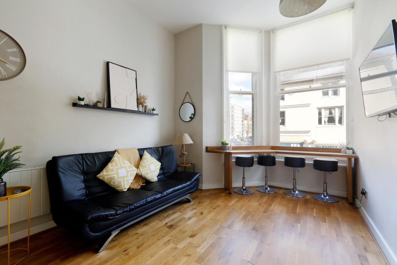 Great 2 Bedroom Apt By The Beach And Town Brighton Exterior photo